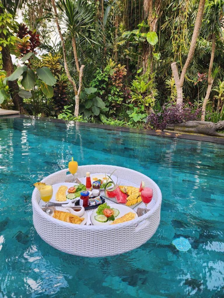 Luxury 3Br Infinity Jungle View Aashaya Villa Ubud Экстерьер фото